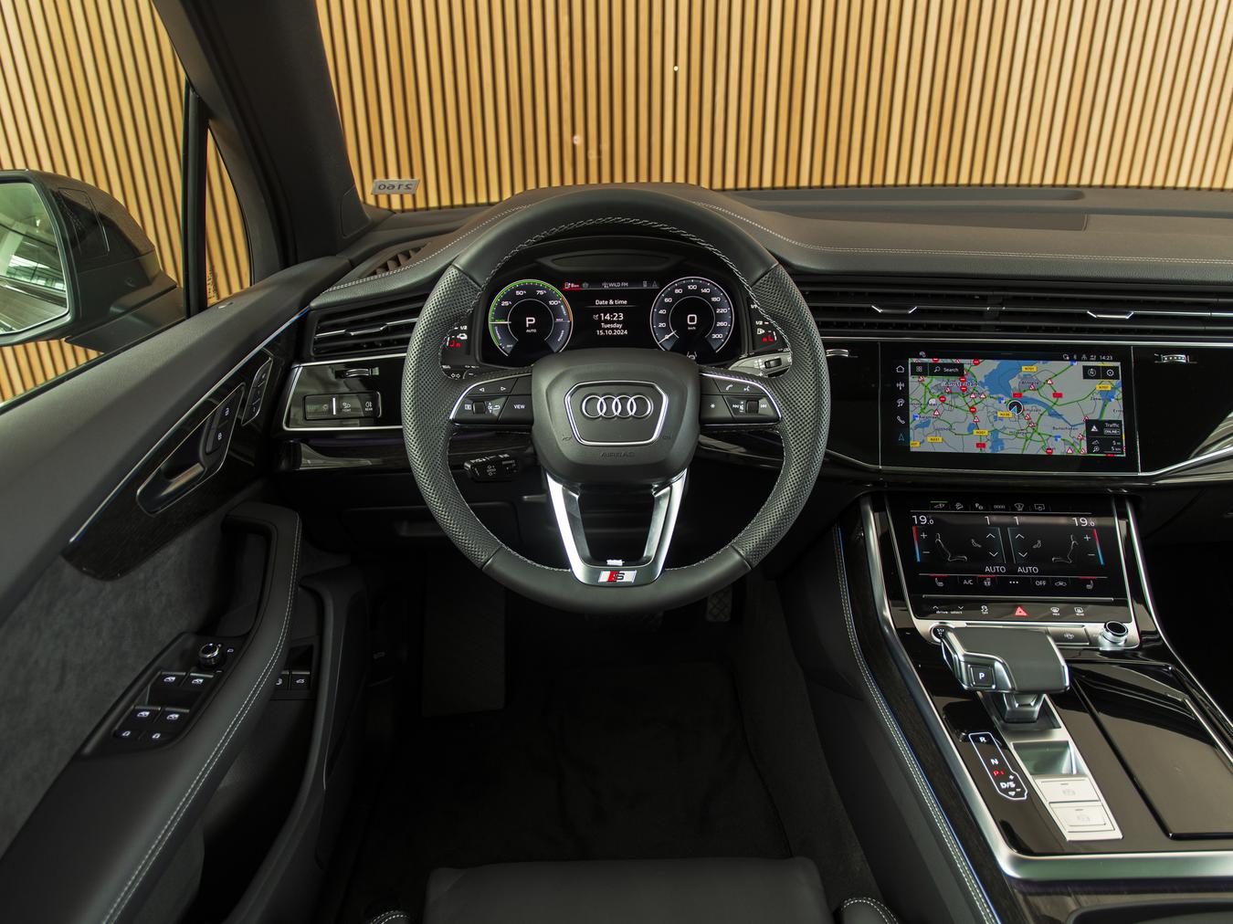 Audi Q7 55 TFSI-e Quattro S-Line