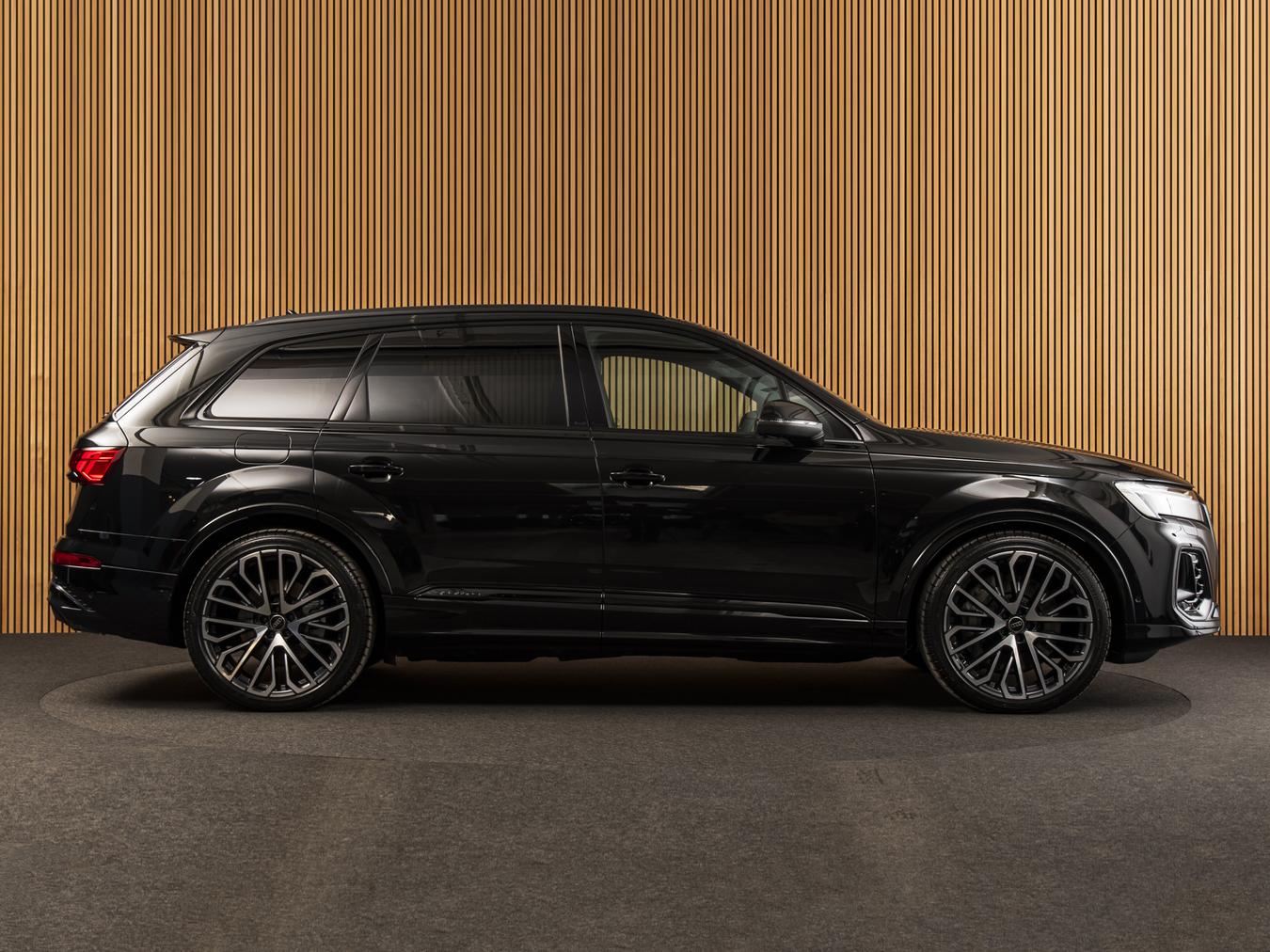 Audi Q7 55 TFSI-e Quattro S-Line