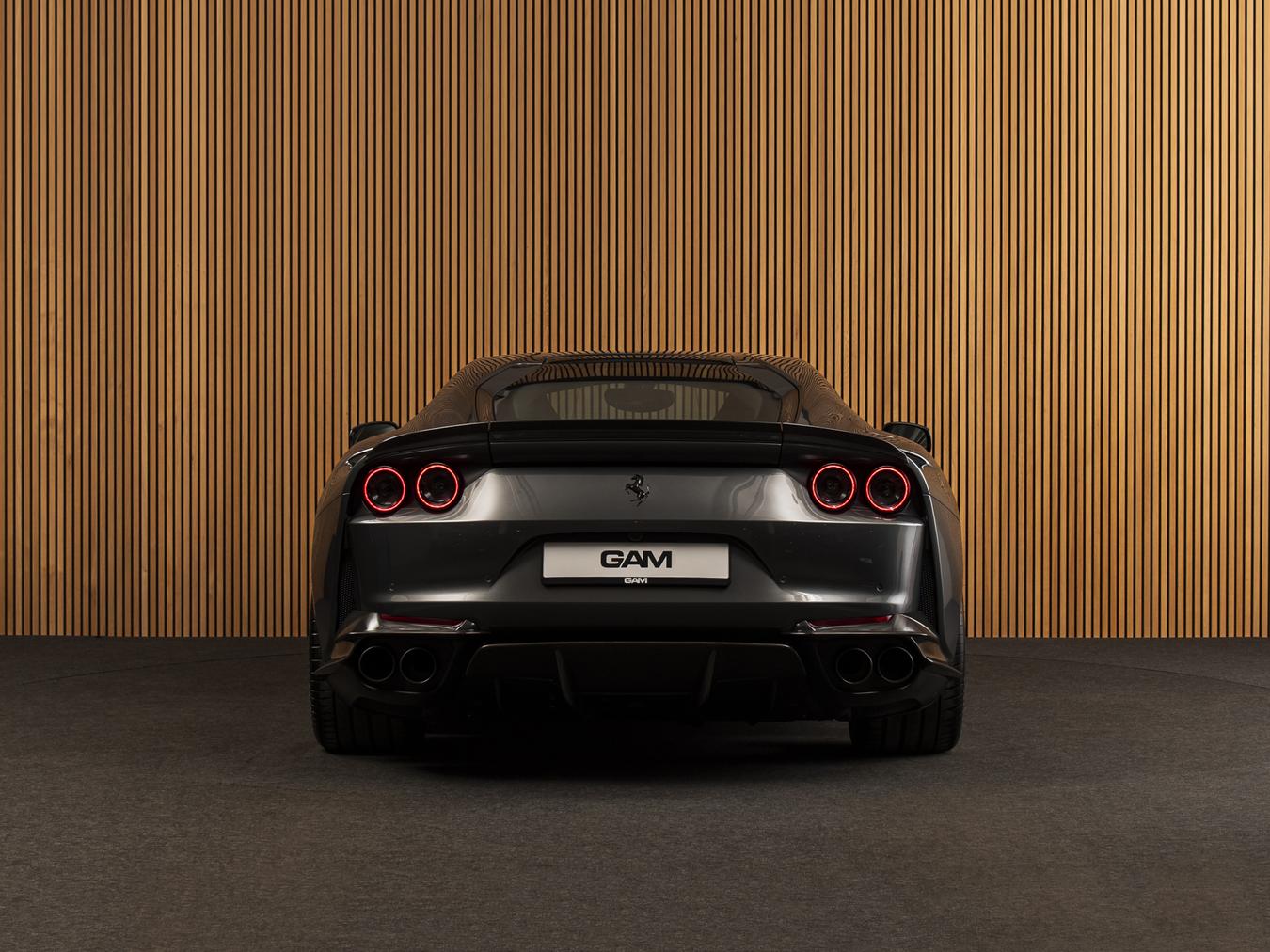 Ferrari 812 6.5 V12 Superfast HELE